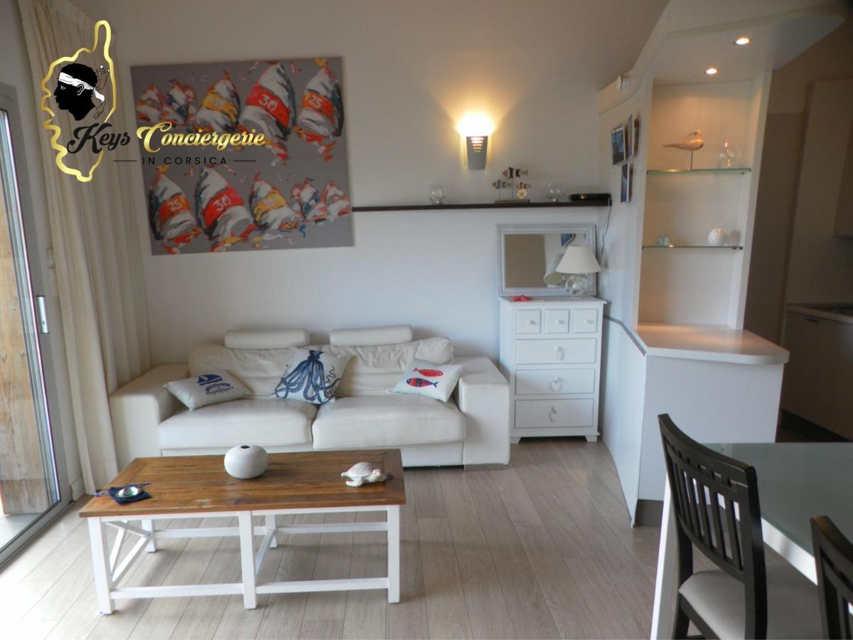 Residence Cala Sultana N62 - 4 Pers Avec Piscine Chauffee- Acces Prive A La Plage De Santa Giulia ปอร์โต-เวคคีโอ ภายนอก รูปภาพ