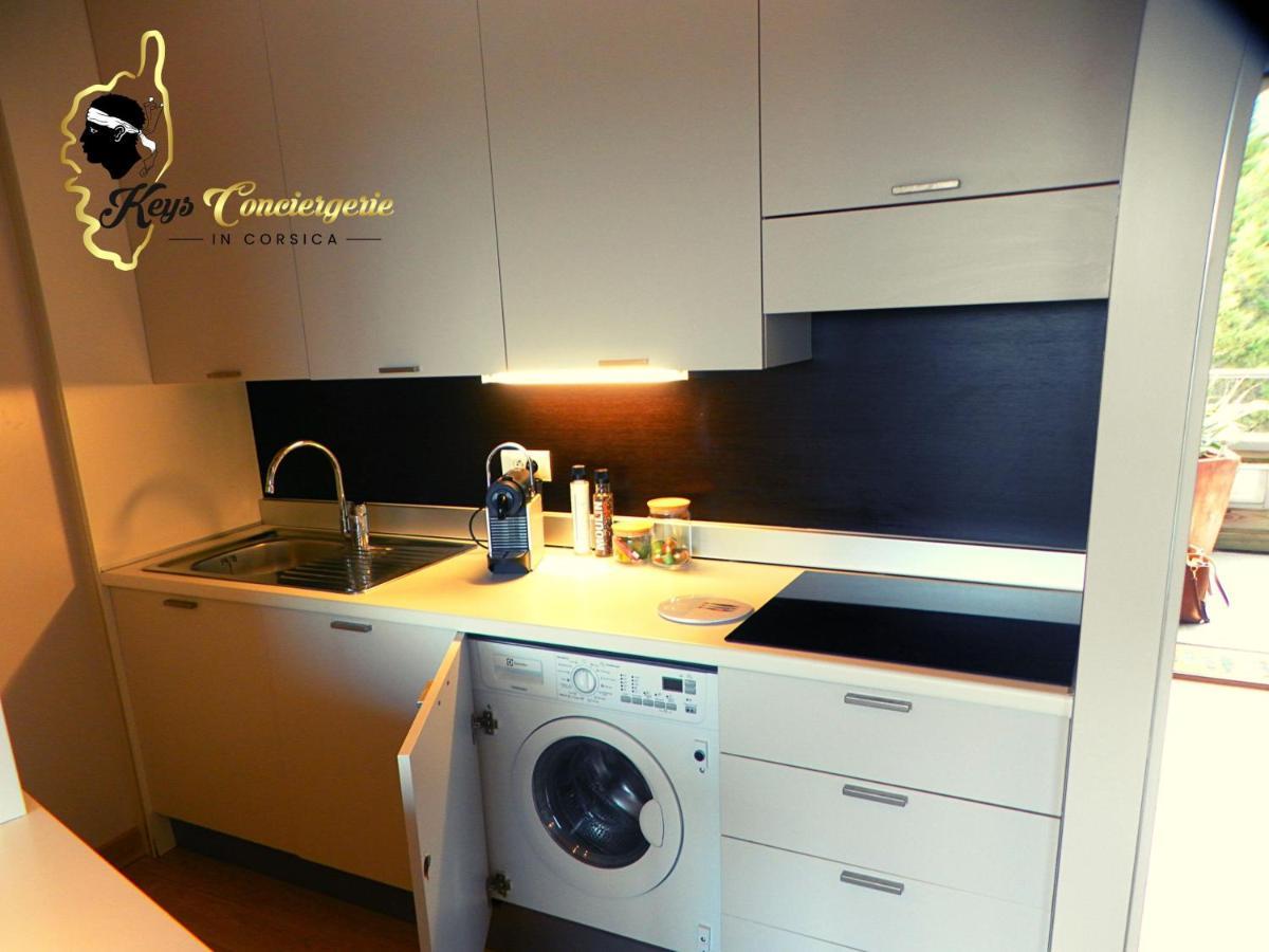 Residence Cala Sultana N62 - 4 Pers Avec Piscine Chauffee- Acces Prive A La Plage De Santa Giulia ปอร์โต-เวคคีโอ ภายนอก รูปภาพ