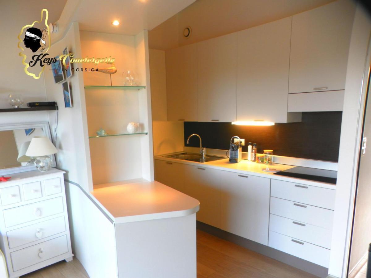 Residence Cala Sultana N62 - 4 Pers Avec Piscine Chauffee- Acces Prive A La Plage De Santa Giulia ปอร์โต-เวคคีโอ ภายนอก รูปภาพ